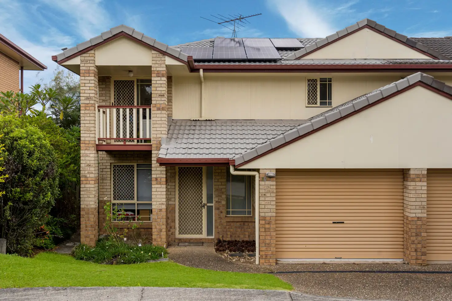 Main view of Homely townhouse listing, 22/15 Erindale Close, Wishart QLD 4122