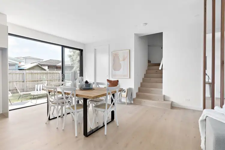 Fifth view of Homely house listing, 2B Anita Court, Carrum VIC 3197