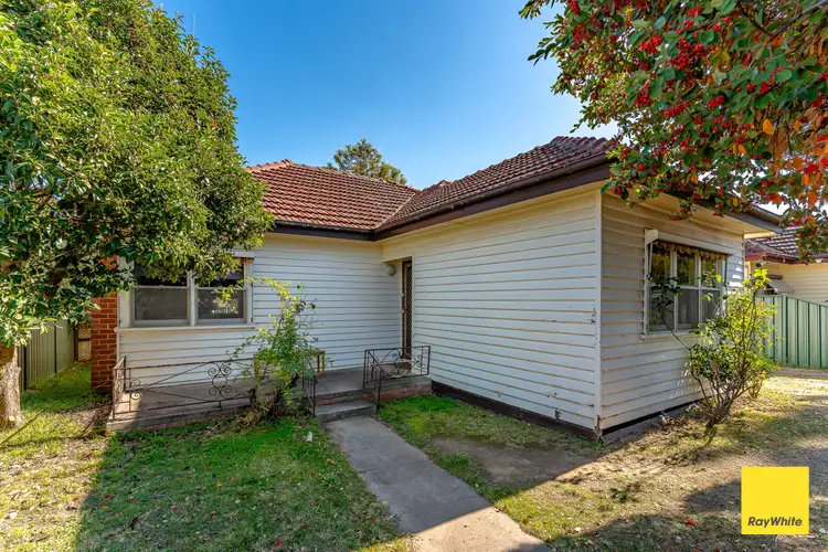 Second view of Homely house listing, 28 Carpenter Street, Kangaroo Flat VIC 3555