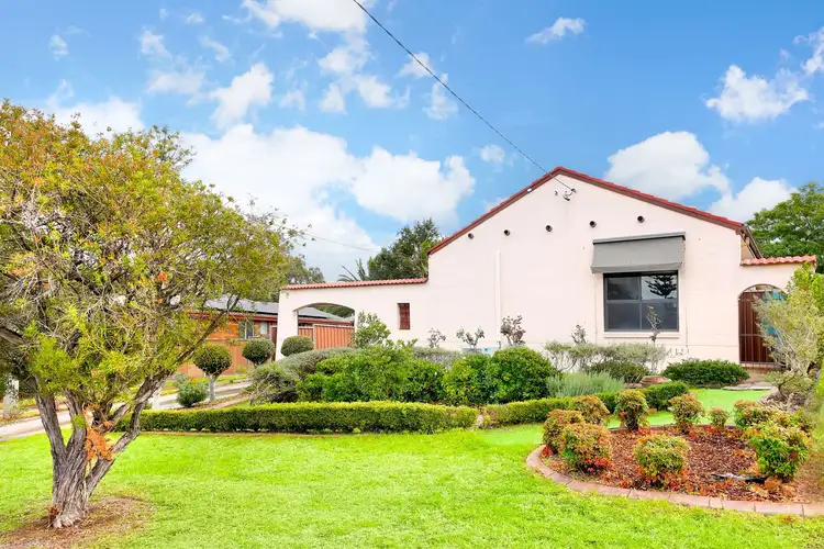 101 College Street, Cambridge Park NSW 2747