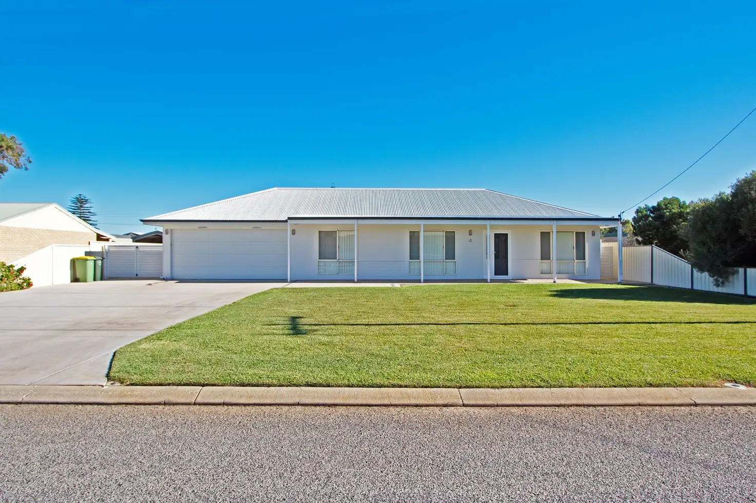 Main view of Homely house listing, 4 Cormorant Court, Jurien Bay WA 6516
