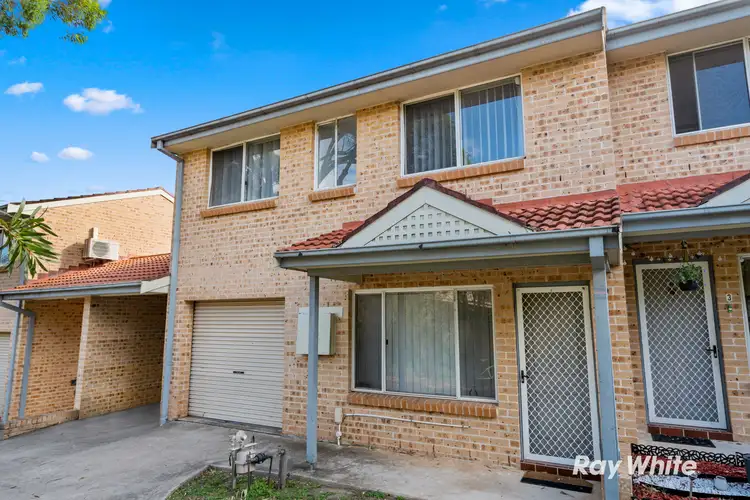 2/23 Pye Road, Quakers Hill NSW 2763