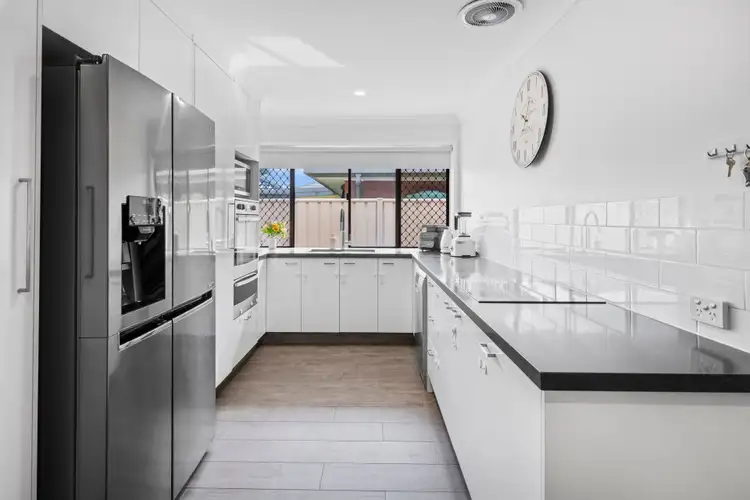 1/57 Treeview Drive, Burleigh Waters QLD 4220