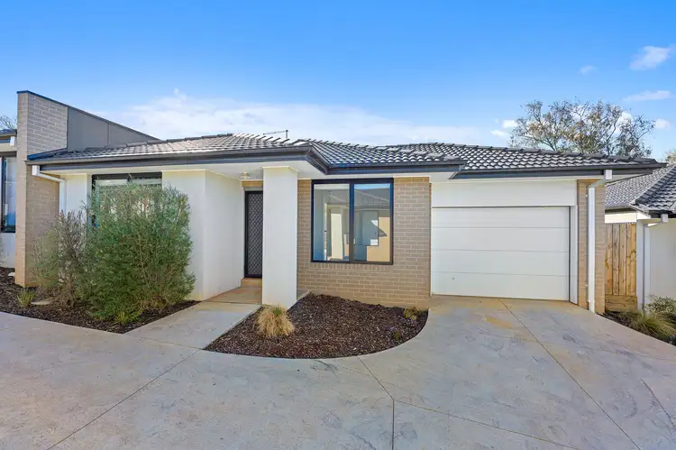 Main view of Homely unit listing, 3/12 Mckindlay Street, Drouin VIC 3818