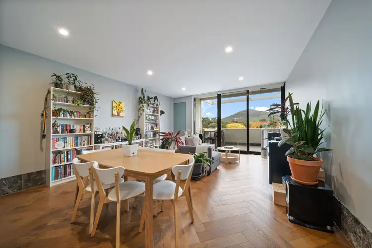 1 Provan Street