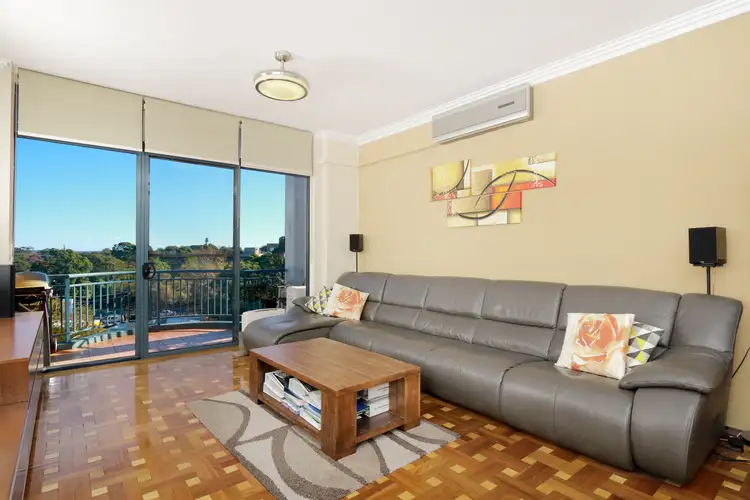11/14 Carrington Avenue, Hurstville NSW 2220