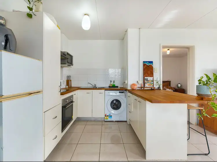 Fourth view of Homely apartment listing, 8/27 Fernberg Road, Paddington QLD 4064