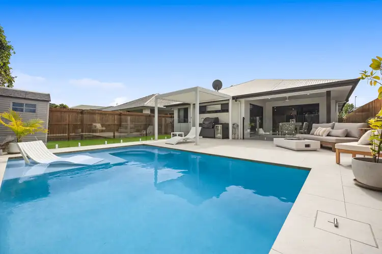 10 Honeyeater Place, Bli Bli QLD 4560