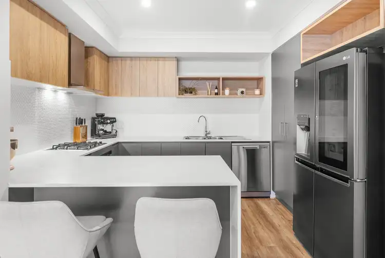 Third view of Homely house listing, 72 Washington Drive, Thornhill Park VIC 3335
