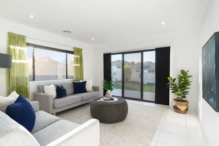 13 Eyre Court, Lavington NSW 2641