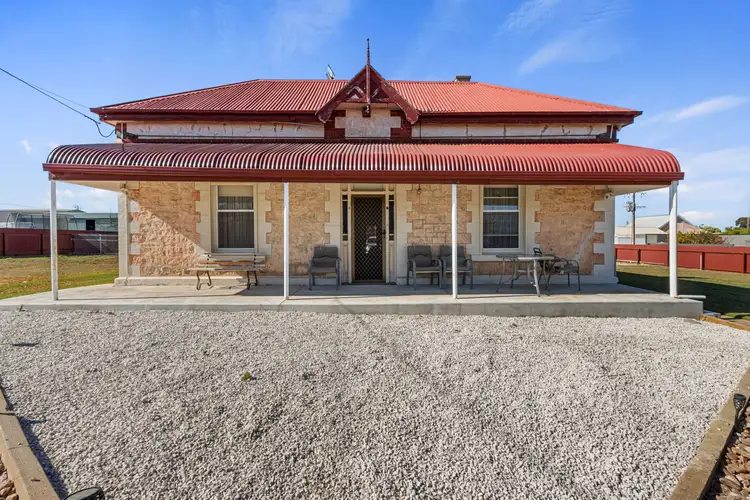 5 - 7 Lawhill Street, Port Victoria SA 5573