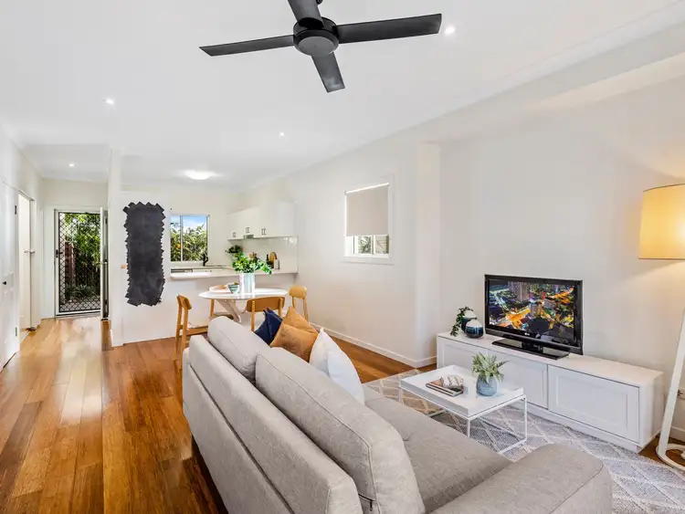 Fourth view of Homely townhouse listing, 2/20 Venner Road, Annerley QLD 4103