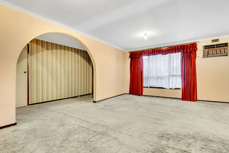Sixth view of Homely house listing, 4 Fifer Rise, Bundoora VIC 3083