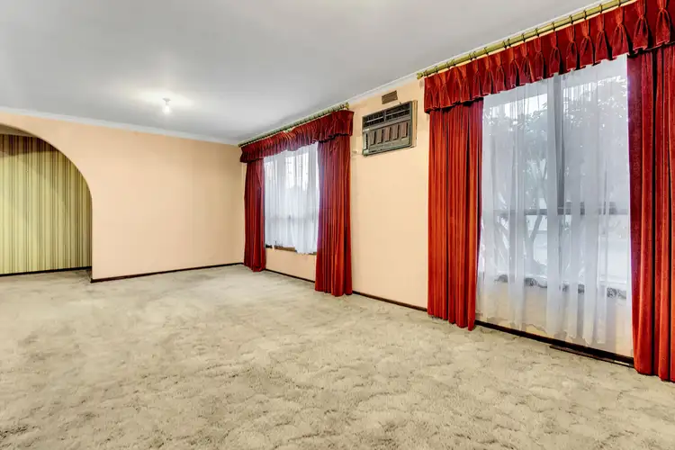 Seventh view of Homely house listing, 4 Fifer Rise, Bundoora VIC 3083