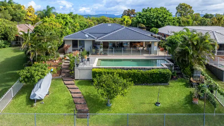 35 Cassowary Drive, Burleigh Waters QLD 4220