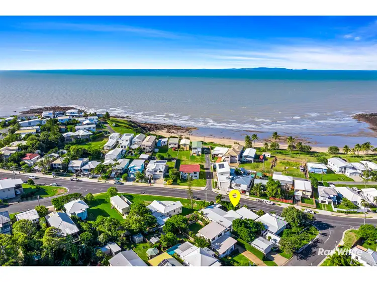 54 Matthew Flinders Drive, Cooee Bay QLD 4703