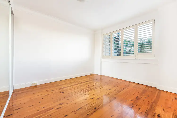 Third view of Homely apartment listing, 2/75 Elizabeth Bay Road, Elizabeth Bay NSW 2011