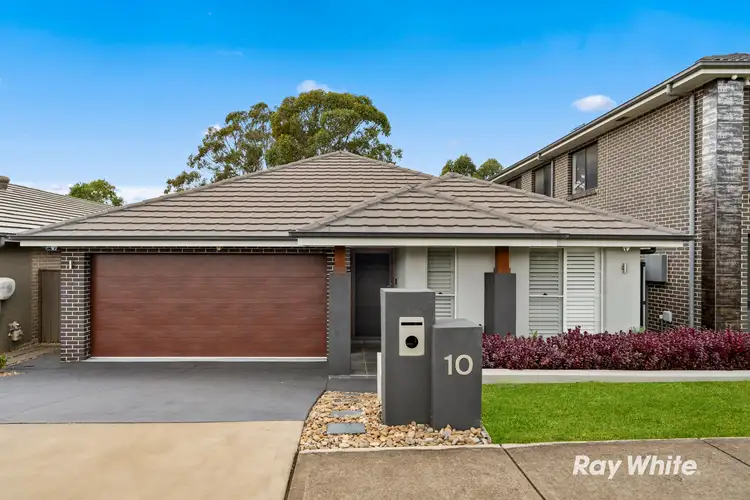 Main view of Homely house listing, 10 Oakhill Crescent, Colebee NSW 2761
