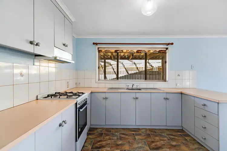 Sixth view of Homely house listing, 3 Lisa Court, Mildura VIC 3500