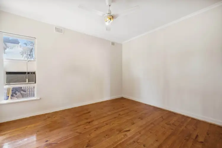 Fifth view of Homely house listing, 4 Kensington Crescent, Enfield SA 5085