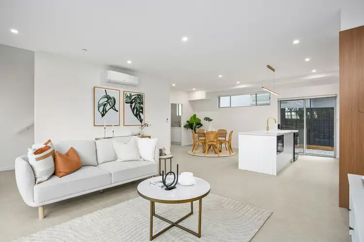 Fourth view of Homely townhouse listing, 2/8 William Street, Shellharbour NSW 2529