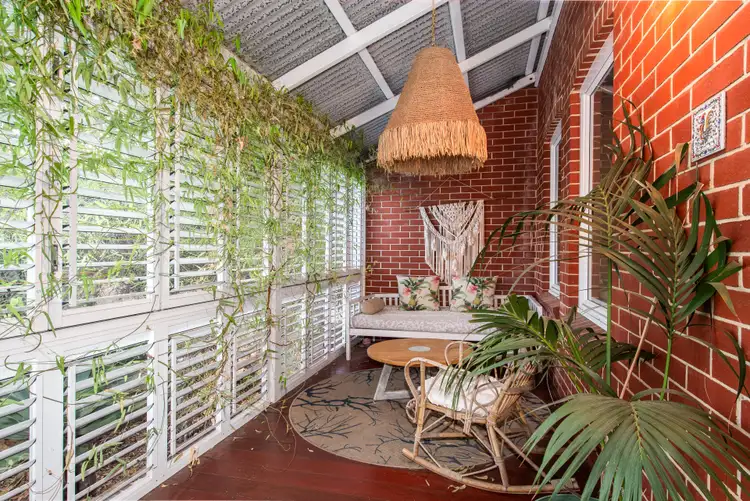 Fifth view of Homely house listing, 2 Binns Court, North Fremantle WA 6159