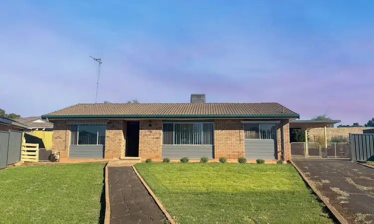 28 Hamilton Road, Parkes NSW 2870