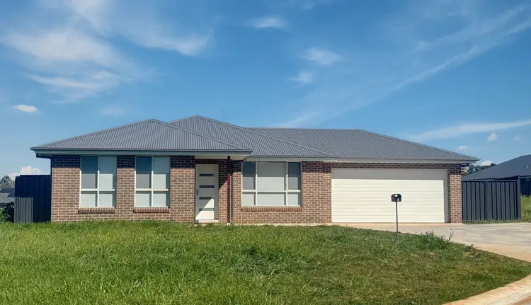 Main view of Homely house listing, 4 Ulmus Place, Parkes NSW 2870