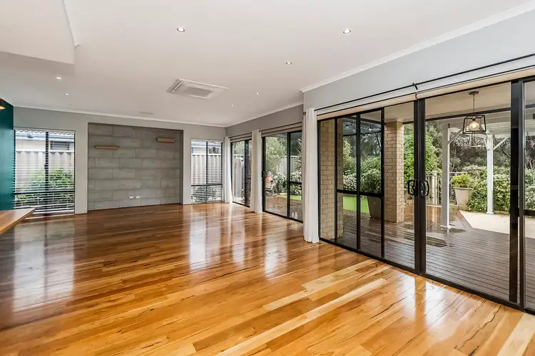 Sixth view of Homely house listing, 2 Melaleuca Lane, Baldivis WA 6171