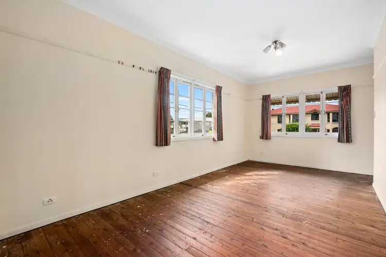 Second view of Homely house listing, 122 Shrapnel Road, Cannon Hill QLD 4170