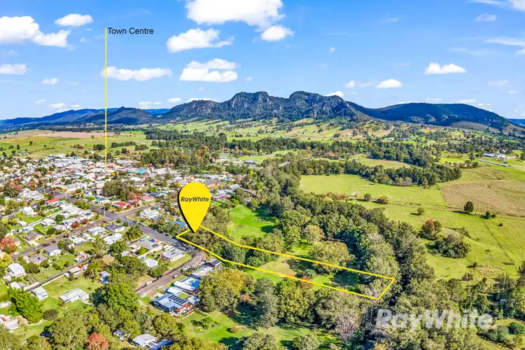 1 Barrington Street, Gloucester NSW 2422