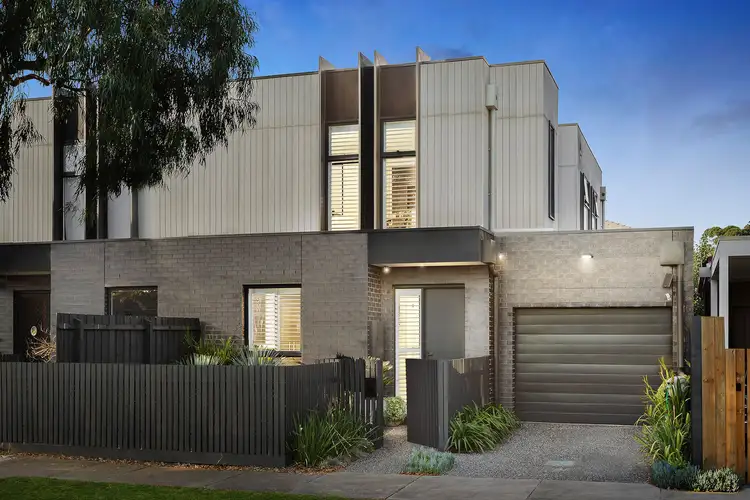 5B Millicent Avenue, Carrum VIC 3197