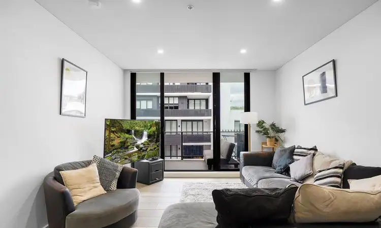 302/120 Passendale Road, Edmondson Park NSW 2174