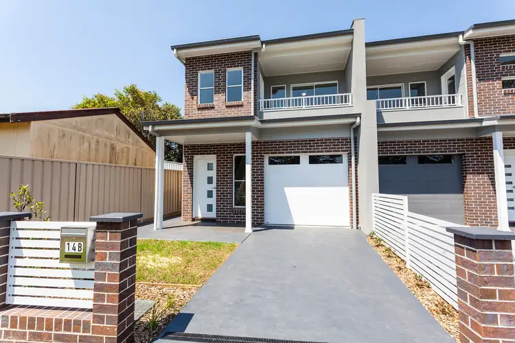 14B Moore Street, Oak Flats NSW 2529