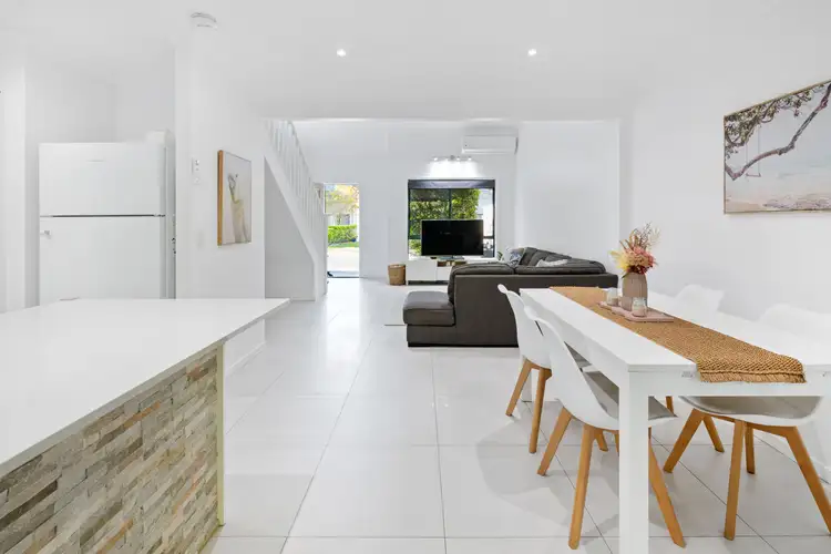 Main view of Homely townhouse listing, 6/91 Heeb Street, Ashmore QLD 4214