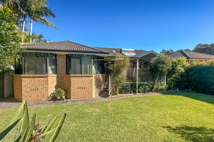Second view of Homely house listing, 92a Kincumber Crescent, Davistown NSW 2251