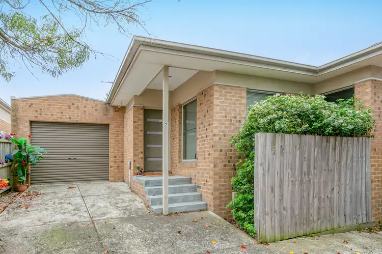 2/26 Nisbett Street, Reservoir VIC 3073