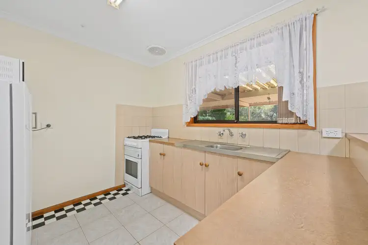 Fifth view of Homely house listing, 11 St Andrews Way, Morphett Vale SA 5162