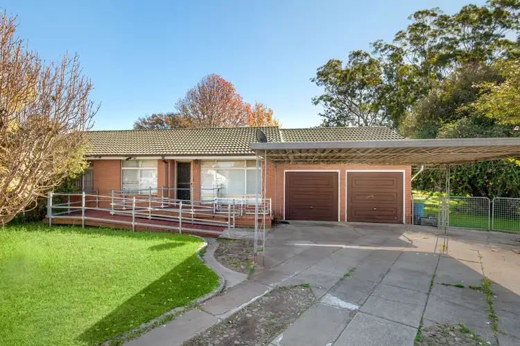 Main view of Homely house listing, 5 Burns Avenue, Macquarie Fields NSW 2564
