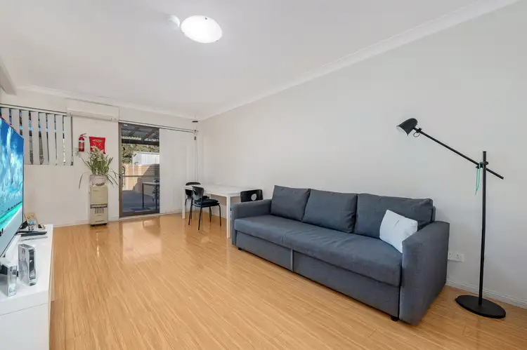 Main view of Homely unit listing, 8/176 Belmore Road, Riverwood NSW 2210