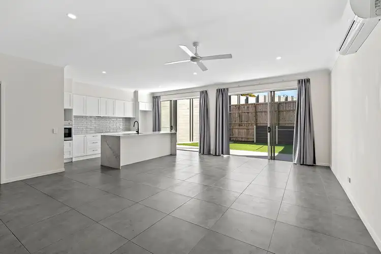 Seventh view of Homely townhouse listing, 23/15 Rand Place, Bridgeman Downs QLD 4035