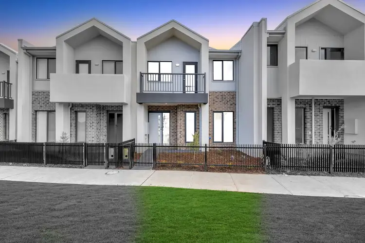 Second view of Homely house listing, 6 Ansons Walk, Werribee VIC 3030