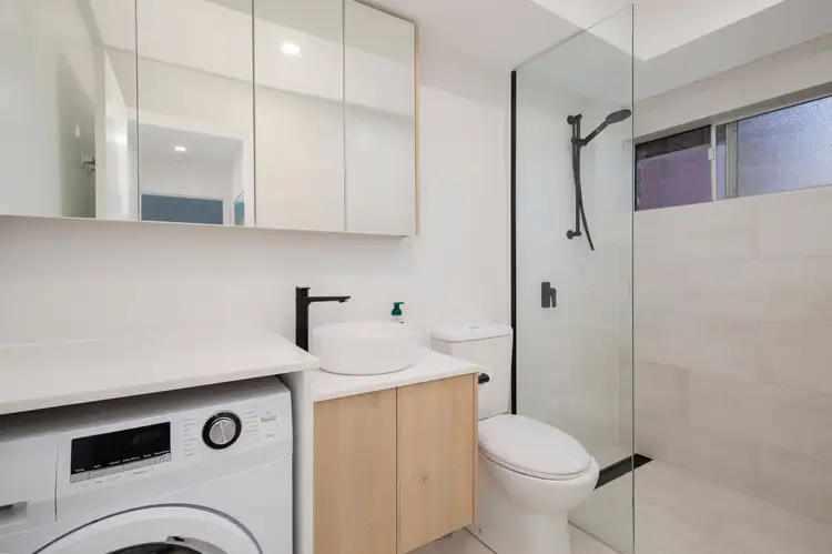Sixth view of Homely apartment listing, 2/15-17 Avondale Road, New Lambton NSW 2305