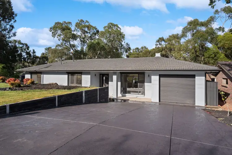16 Swan Avenue, Happy Valley SA 5159