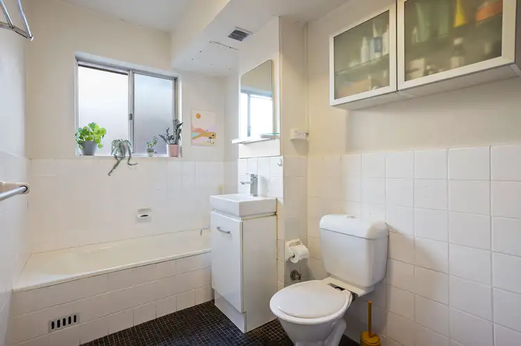 Fifth view of Homely unit listing, 4/6 Corrimal Street, Wollongong NSW 2500