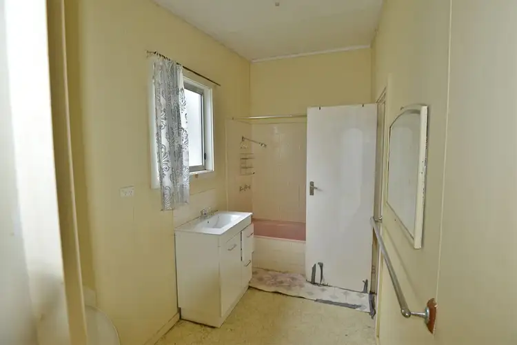 Seventh view of Homely house listing, 32 NORTH Street, Coonabarabran NSW 2357