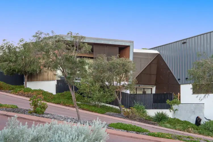 7/45 The Cutting, North Fremantle WA 6159