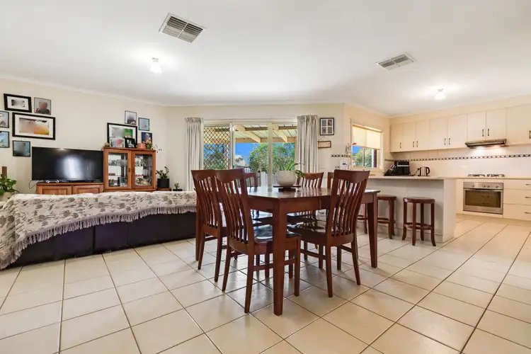 Fifth view of Homely house listing, 4 Homebush Court, Mildura VIC 3500