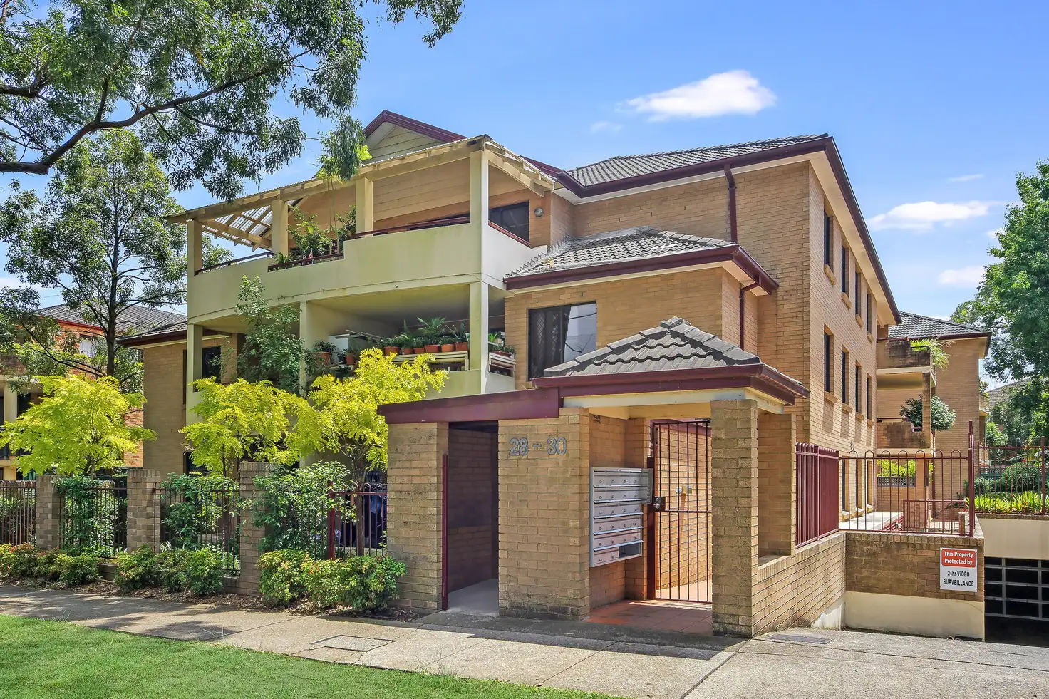 Main view of Homely unit listing, 15/28-30 Cairns Street, Riverwood NSW 2210