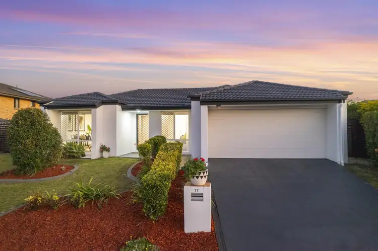 17 Goongarrie Crescent, Parkinson QLD 4115